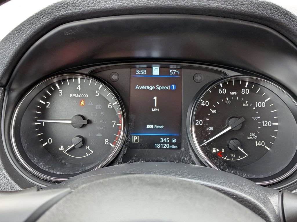 Used 2022 Nissan Rogue Sport SL image 12