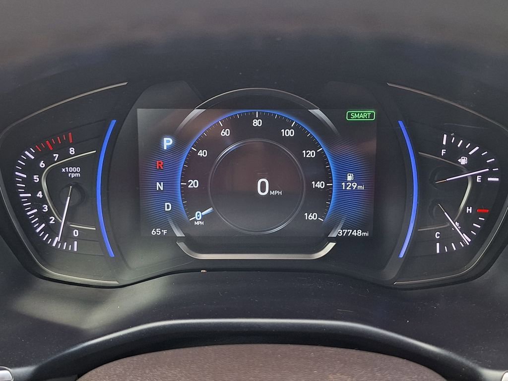 Used 2020 Hyundai Santa Fe Limited w/ Cargo Package FWD image 19