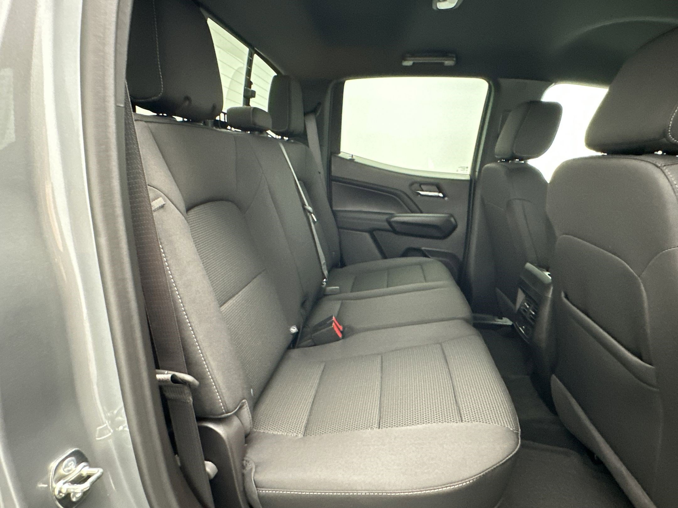 New 2026 Chevrolet Colorado LT image 26