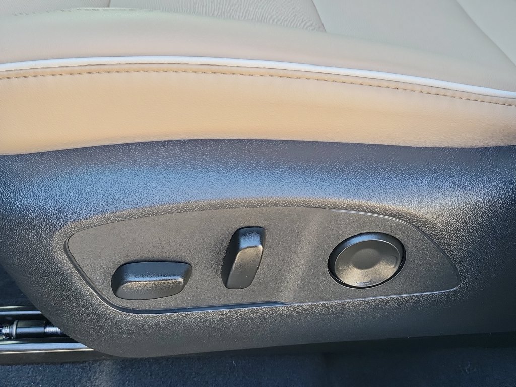 Used 2026 Buick Enclave Preferred w/ Super Cruise Package FWD image 22