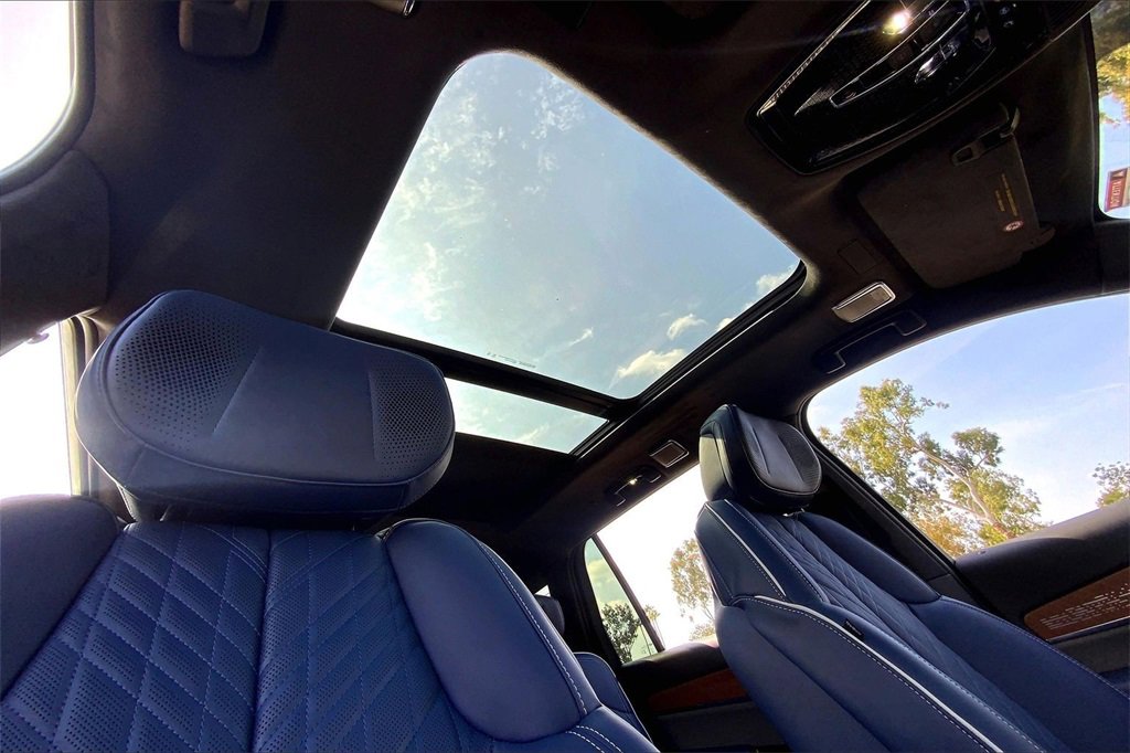 New 2026 Cadillac Vistiq Premium Luxury image 34