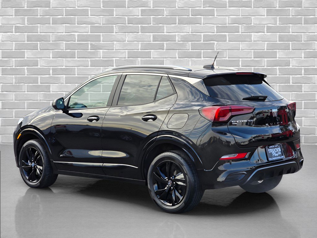 Used 2025 Buick Encore GX Sport Touring w/ Advanced Technology Package AWD/4WD image 3