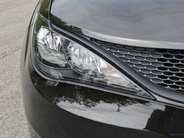 New 2026 Chrysler Voyager LX image 10