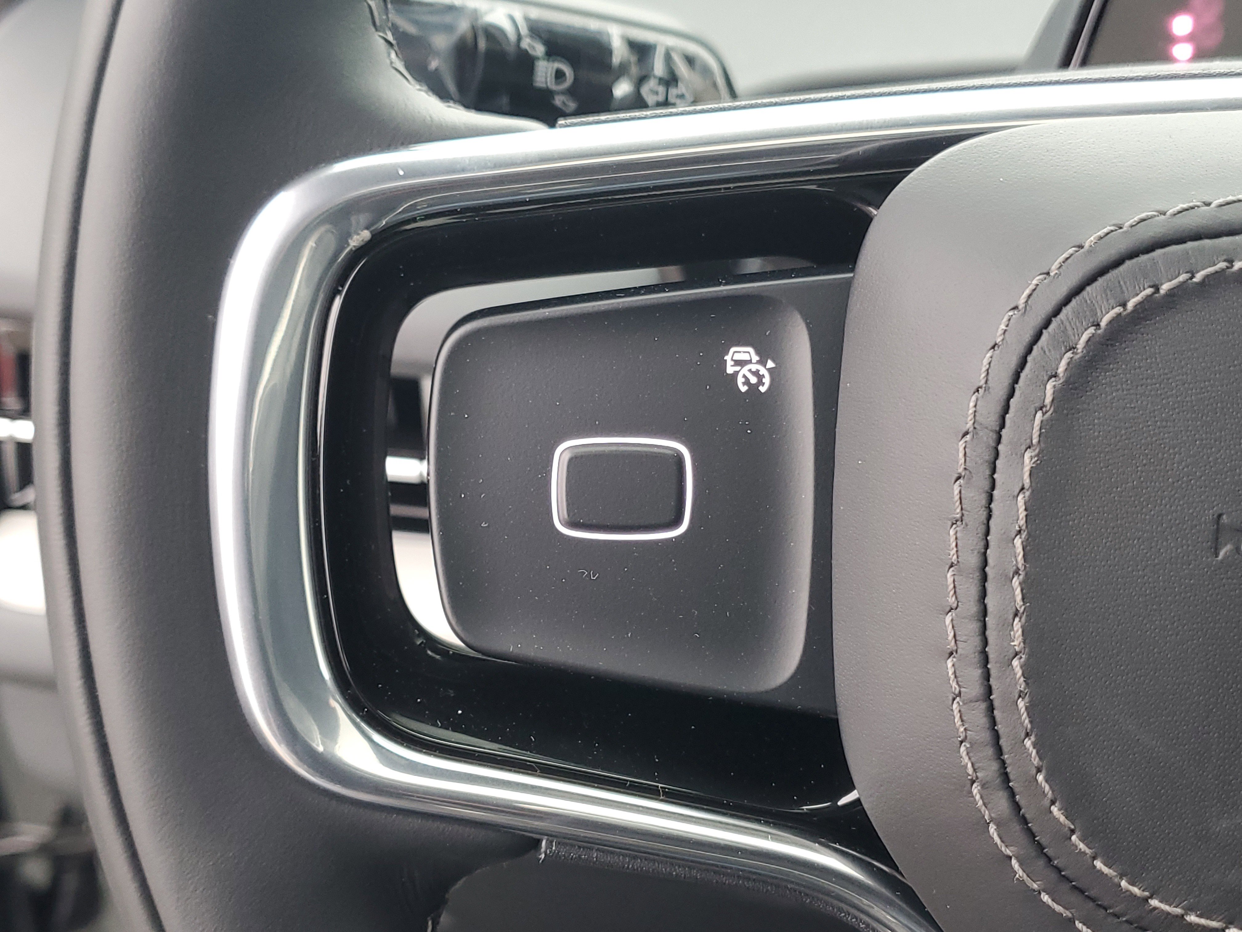 New 2026 Lincoln Navigator L Reserve w/ Jet Appearance Package image 17