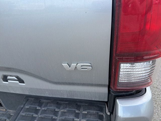 Certified 2023 Toyota Tacoma SR AWD/4WD image 12