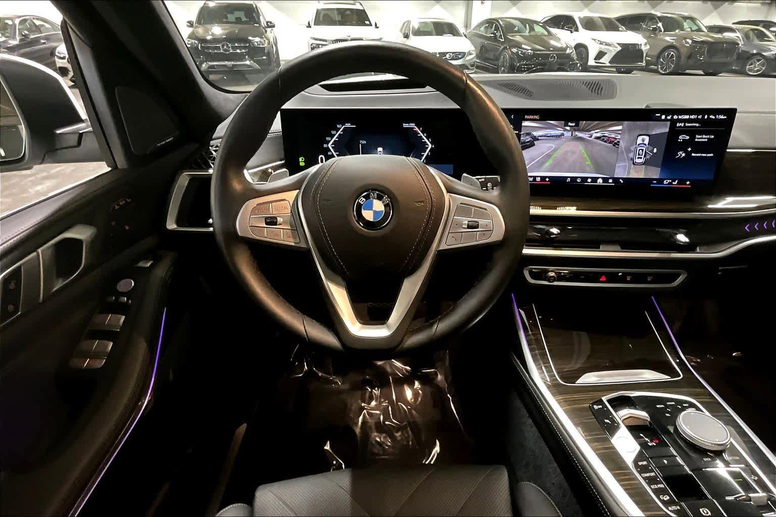 Used 2024 BMW X7 xDrive40i AWD/4WD image 6