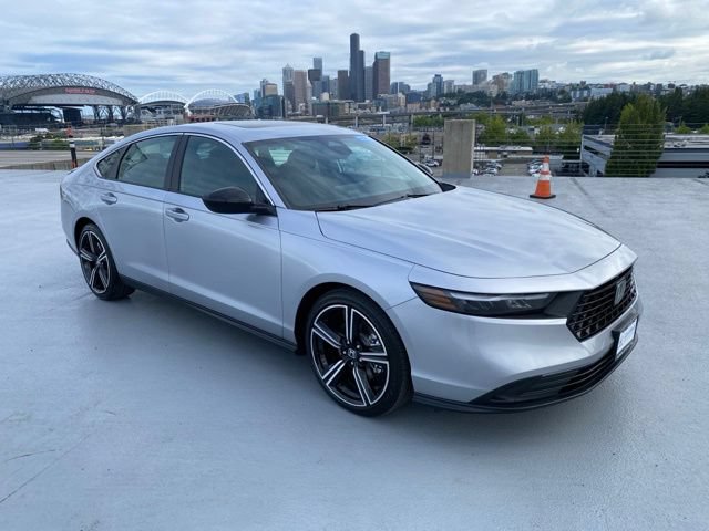 Certified 2025 Honda Accord Sport image 31
