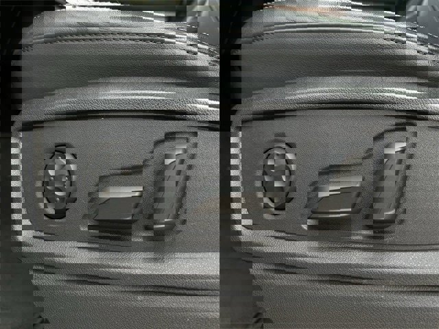 Used 2023 Audi Q5 2.0T Premium Plus w/ Premium Plus Package image 29