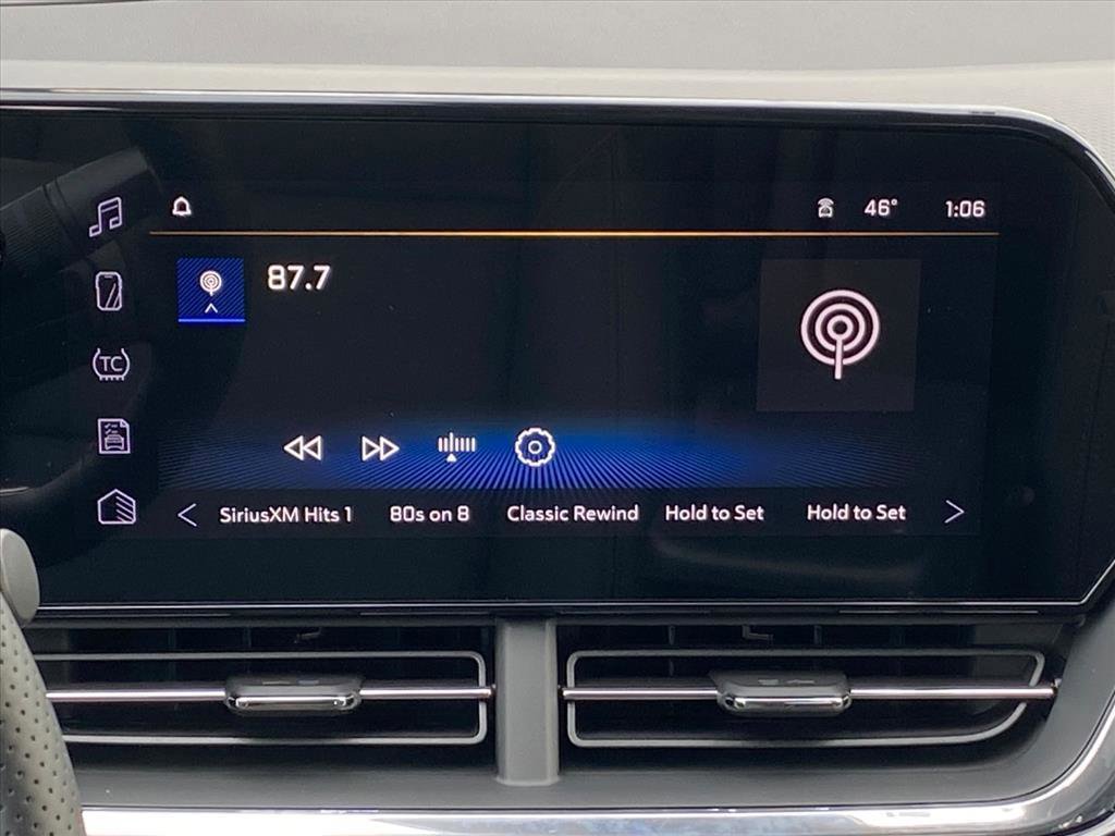 New 2026 Chevrolet Trax RS w/ Sunroof Package image 11