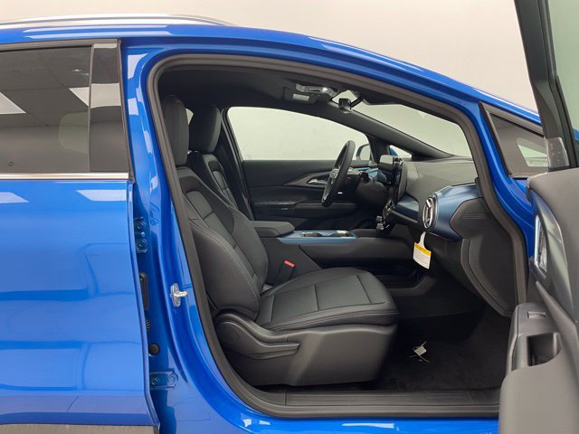New 2026 Chevrolet Equinox EV LT AWD/4WD image 14