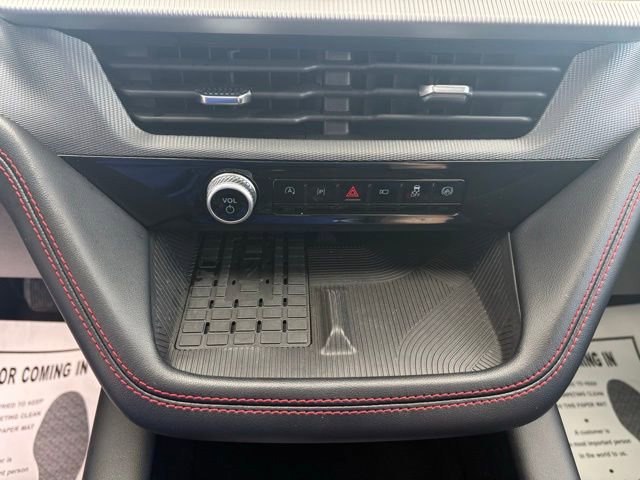 Used 2025 Ford Explorer ST image 20