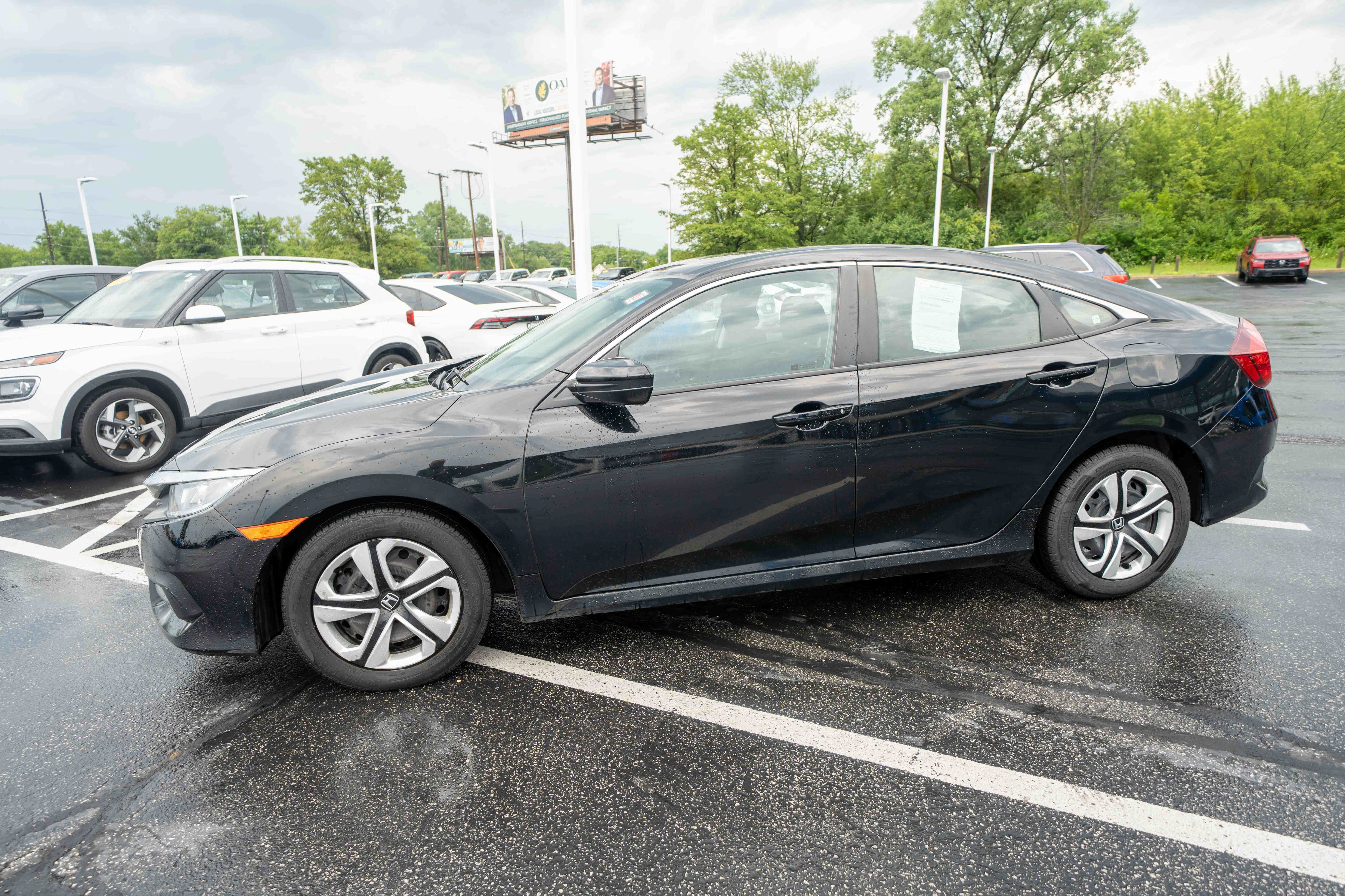 Used 2018 Honda Civic LX image 3