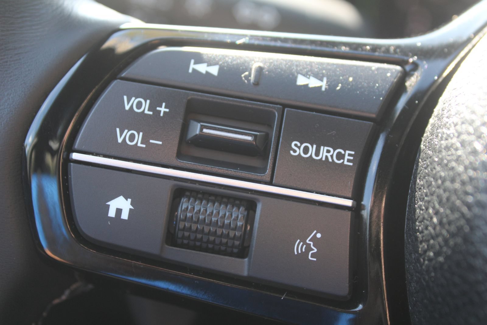 Used 2025 Honda Civic Sport image 25
