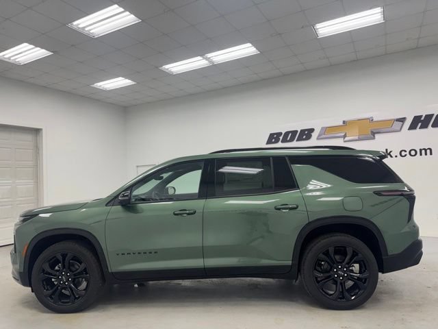 New 2027 Chevrolet Traverse RS w/ LPO, Floor Liner Package AWD/4WD image 8