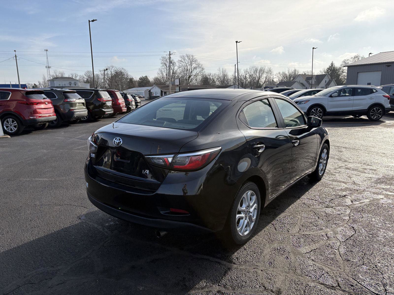 Used 2017 Toyota Yaris iA image 8