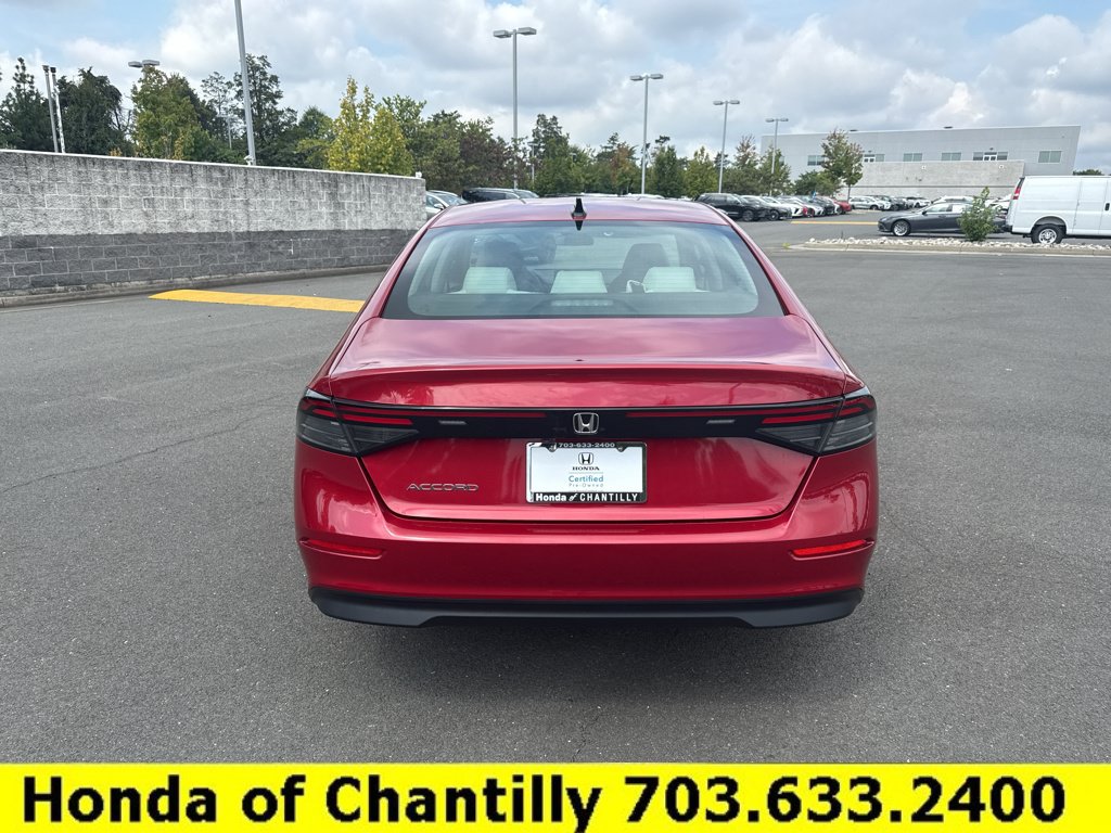 Certified 2025 Honda Accord SE image 6