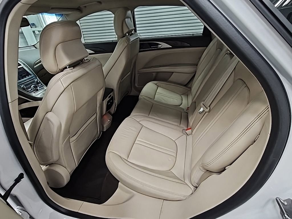 Used 2019 Lincoln MKZ Reserve w/ Reserve Plus Package image 31