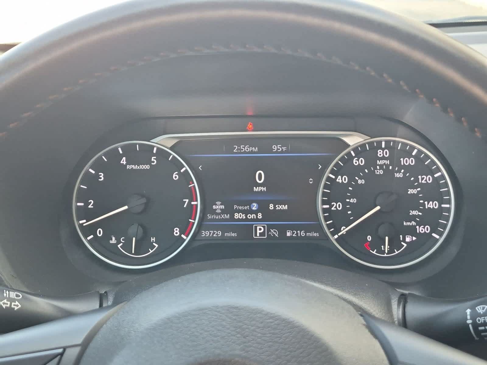 Used 2025 Nissan Sentra SR FWD image 11