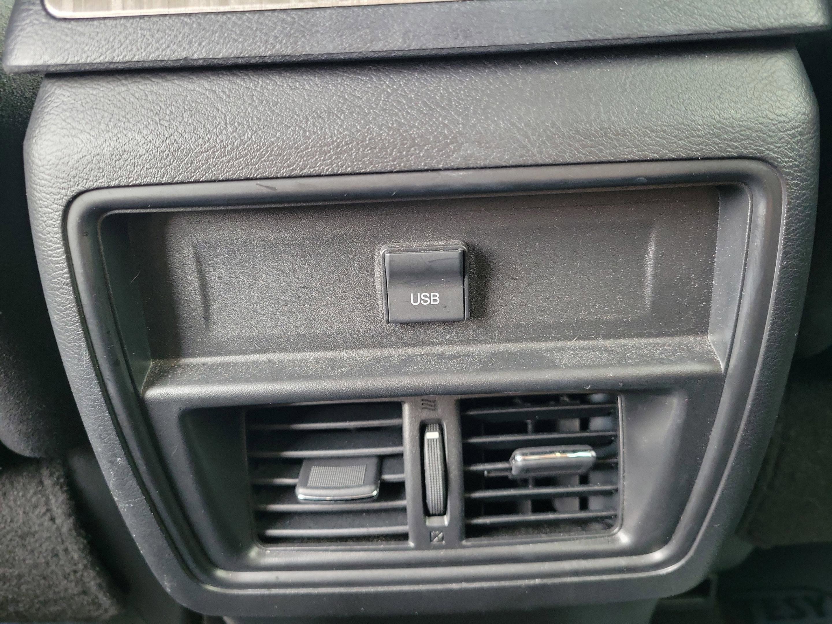 Used 2016 Nissan Murano SV image 16