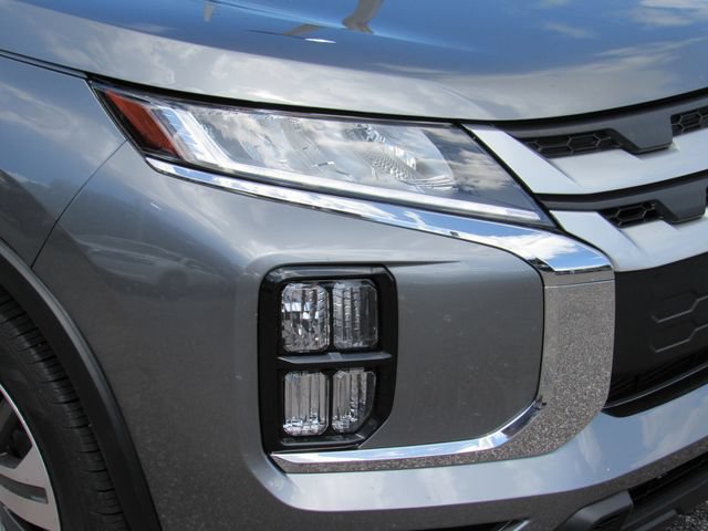 Used 2024 Mitsubishi Outlander Sport ES AWD/4WD image 9