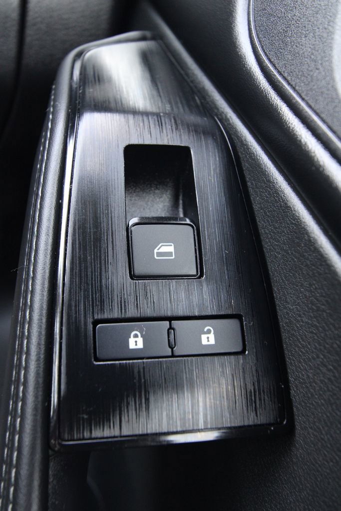 Used 2023 Nissan Rogue SV w/ SV Premium B Package AWD/4WD image 24