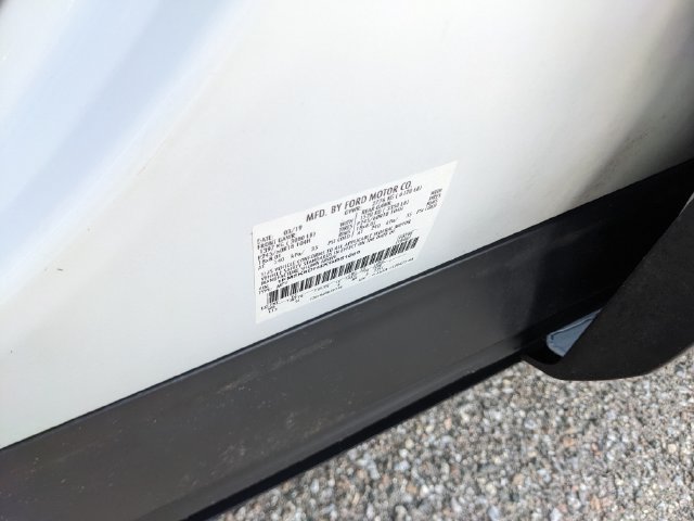 Used 2019 Ford Explorer XLT w/ Equipment Group 202A AWD/4WD image 40
