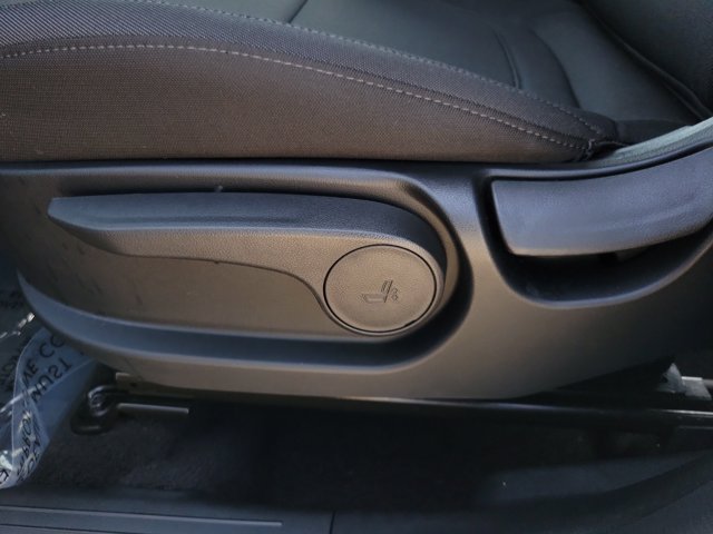 Certified 2026 Hyundai Tucson SE FWD image 18
