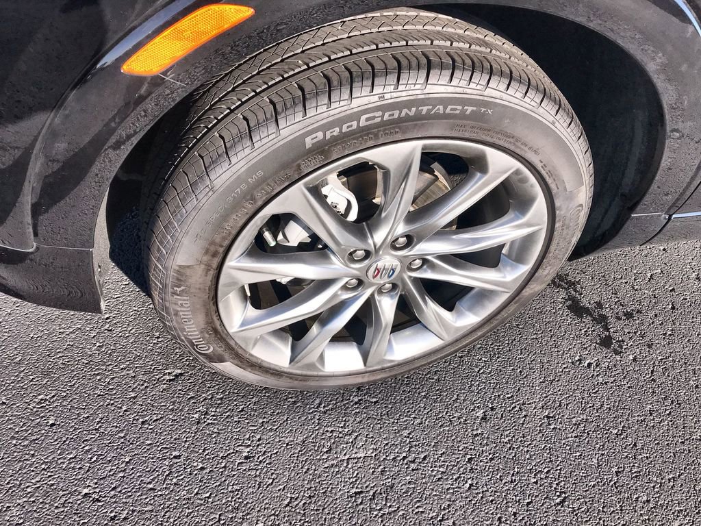 Used 2025 Buick Encore GX Avenir w/ Avenir Convenience Package image 10