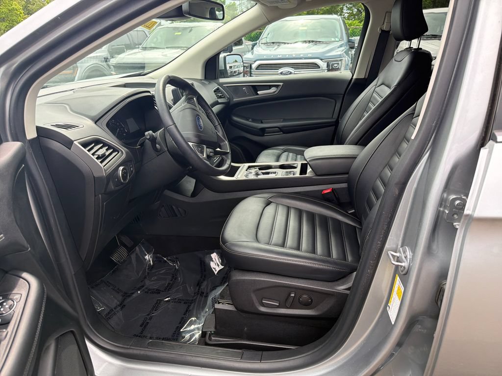 Used 2023 Ford Edge SEL w/ Convenience Package AWD/4WD image 11