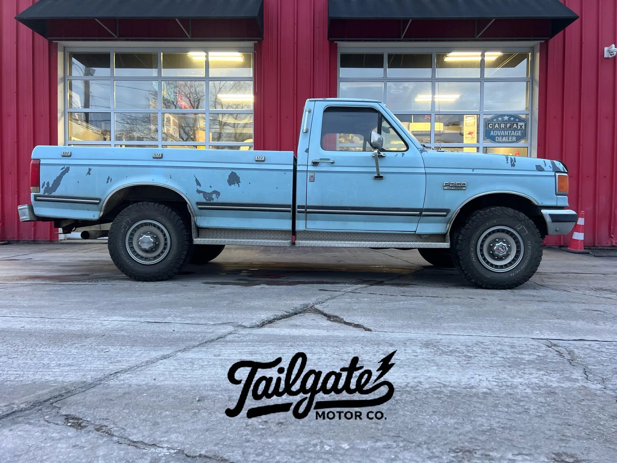 Used 1987 Ford F250 4x4 Regular Cab image 1