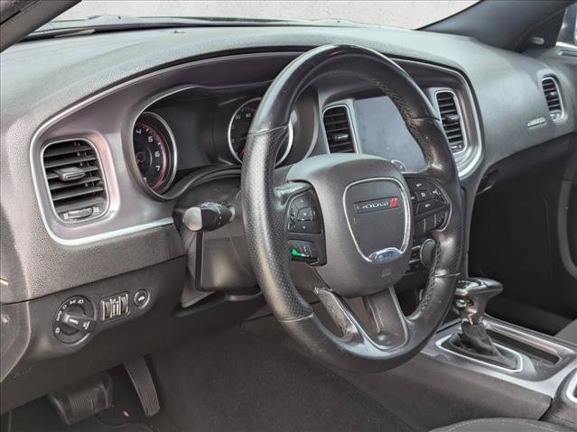 Used 2019 Dodge Charger GT RWD image 4