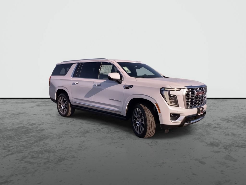 Used 2026 GMC Yukon XL Denali w/ Denali Reserve Package AWD/4WD image 2