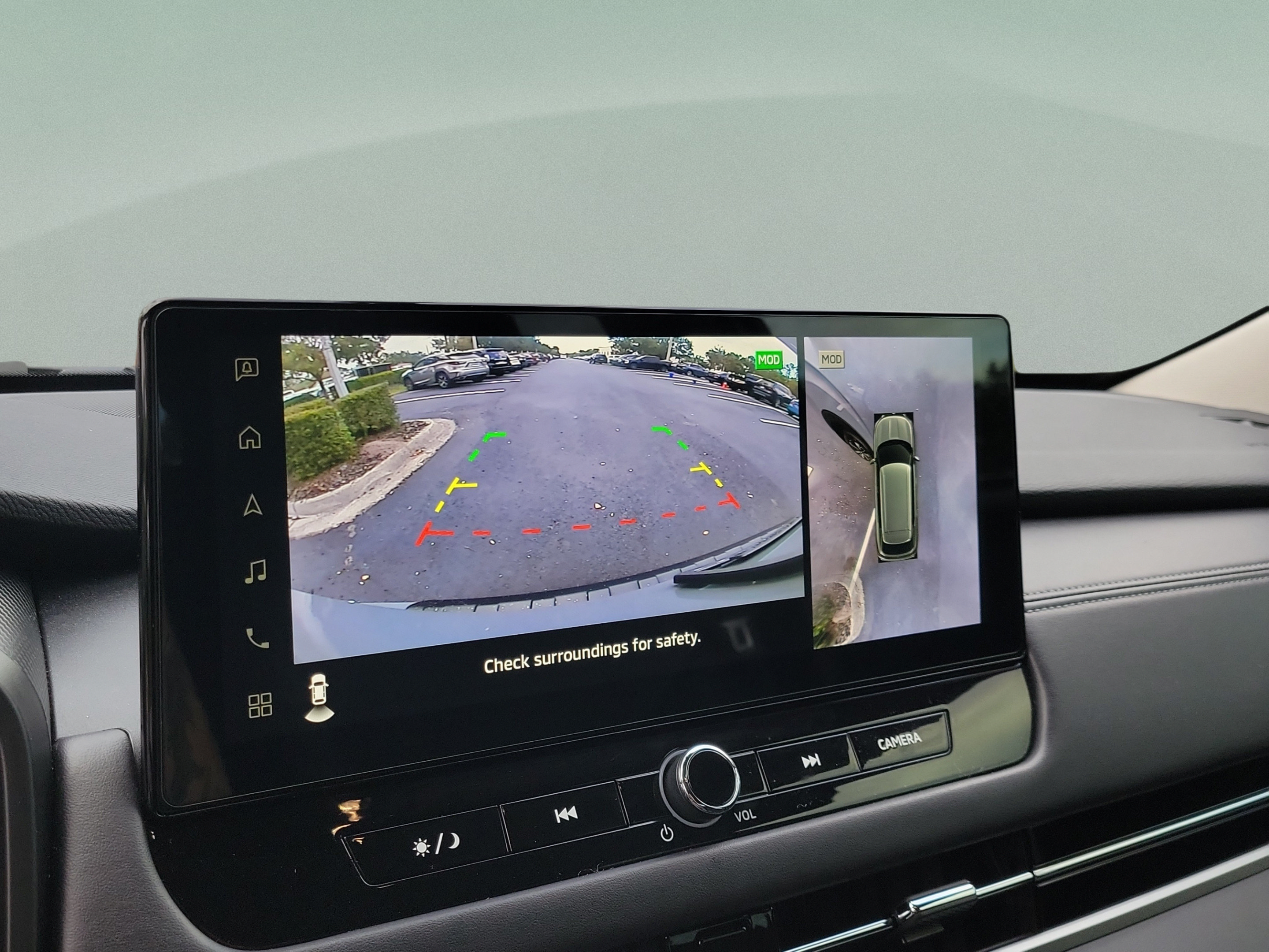Used 2025 Mitsubishi Outlander SE FWD image 18