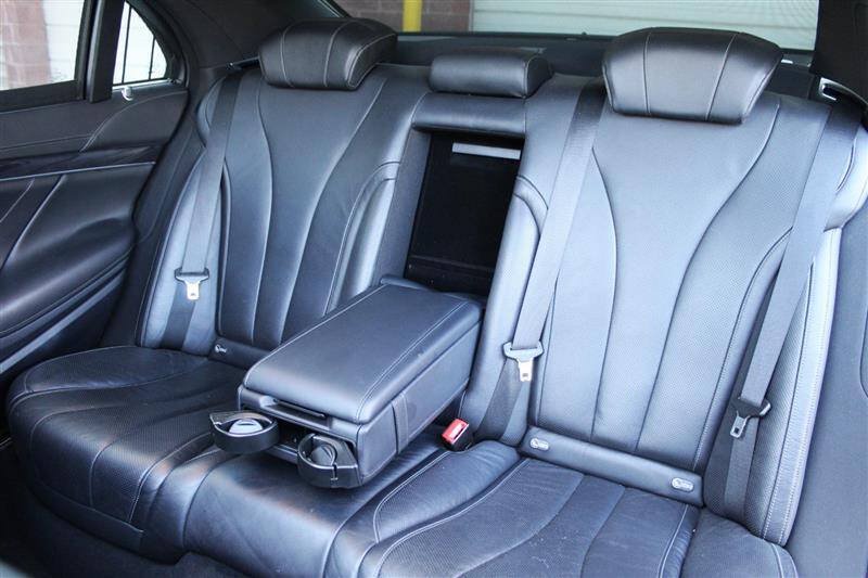 Used 2020 Mercedes-Benz S 450 Sedan image 27