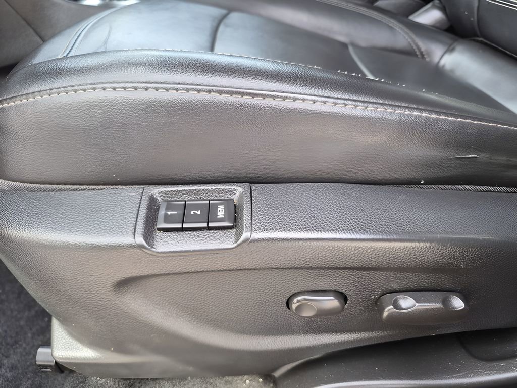 Used 2016 Buick Encore Premium image 17