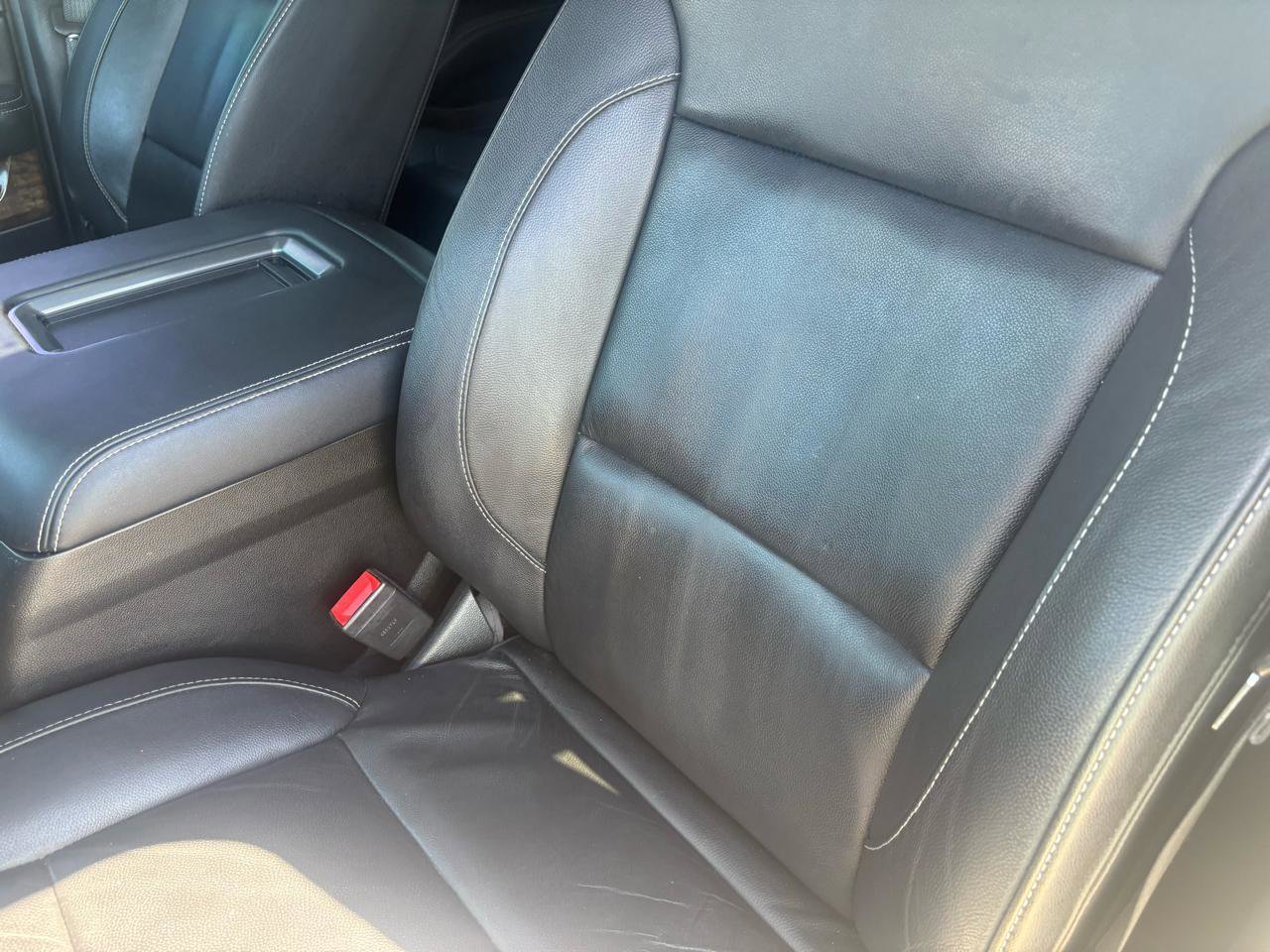 Used 2018 Chevrolet Tahoe LT AWD/4WD image 19