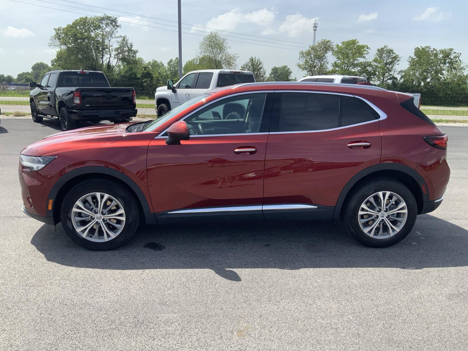 Used 2023 Buick Envision Preferred FWD image 7