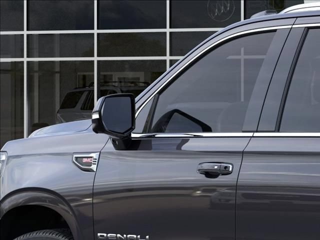 New 2026 GMC Yukon XL Denali w/ Sun & Power Step Package AWD/4WD image 12