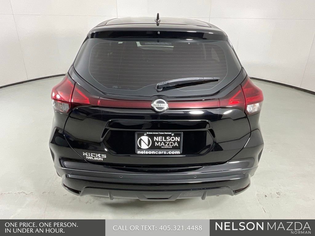 Used 2021 Nissan Kicks S image 7