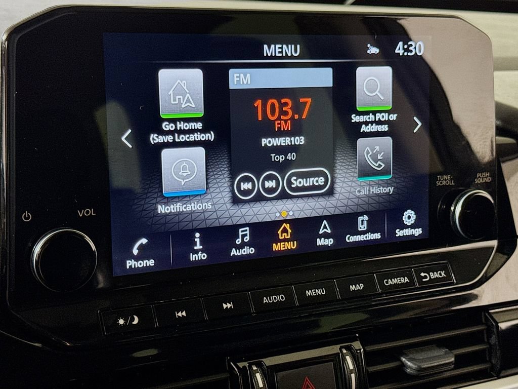 Used 2025 Nissan Pathfinder SL FWD image 13