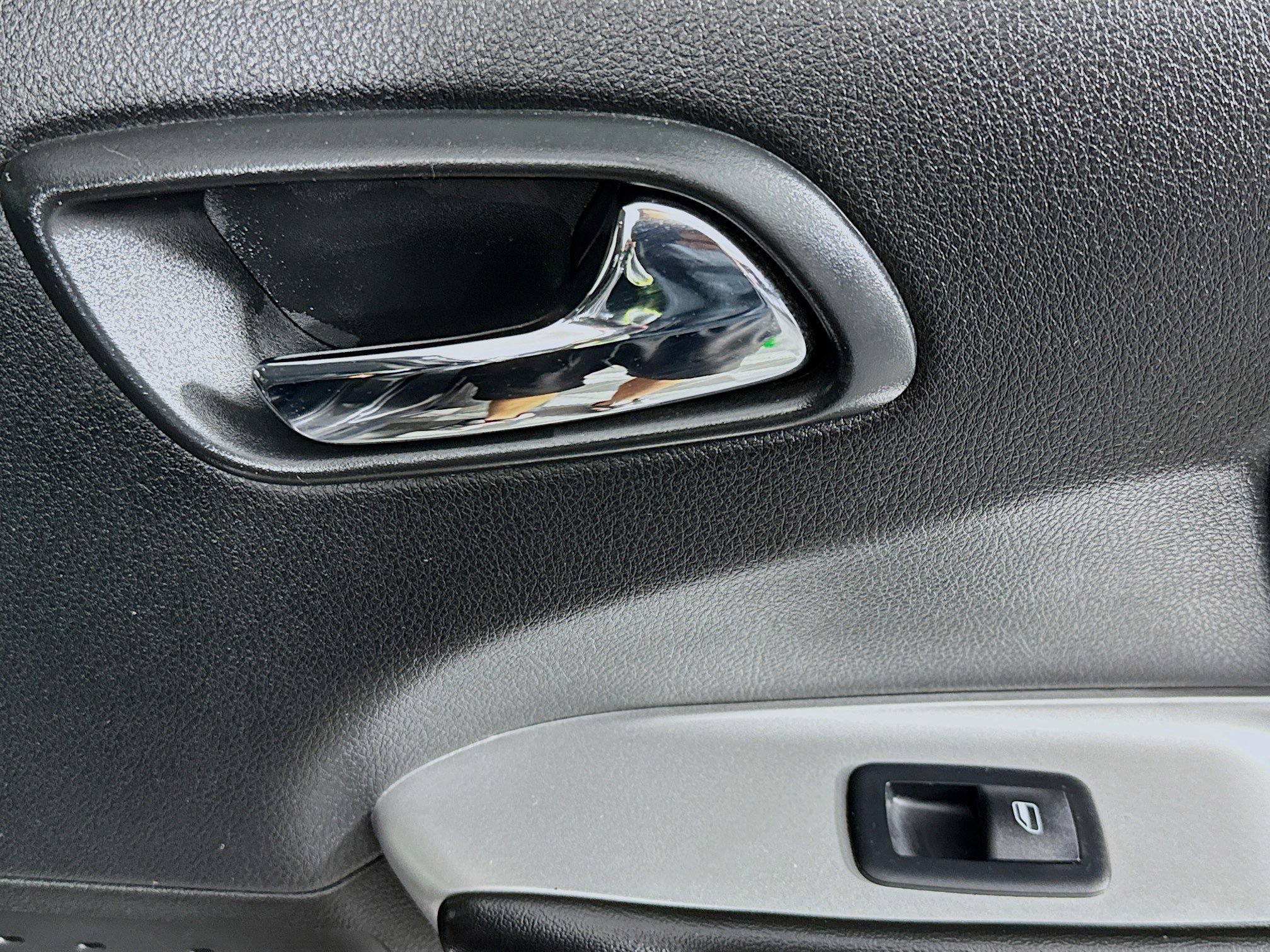 Used 2018 Dodge Journey GT w/ Nav & Sun Group image 30