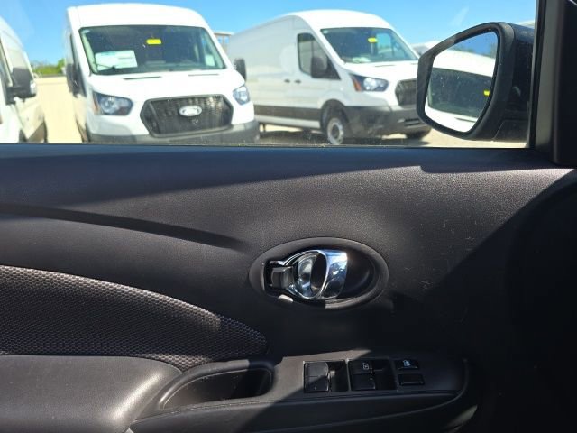 Used 2018 Nissan Versa SV w/ SV Special Edition Package image 9