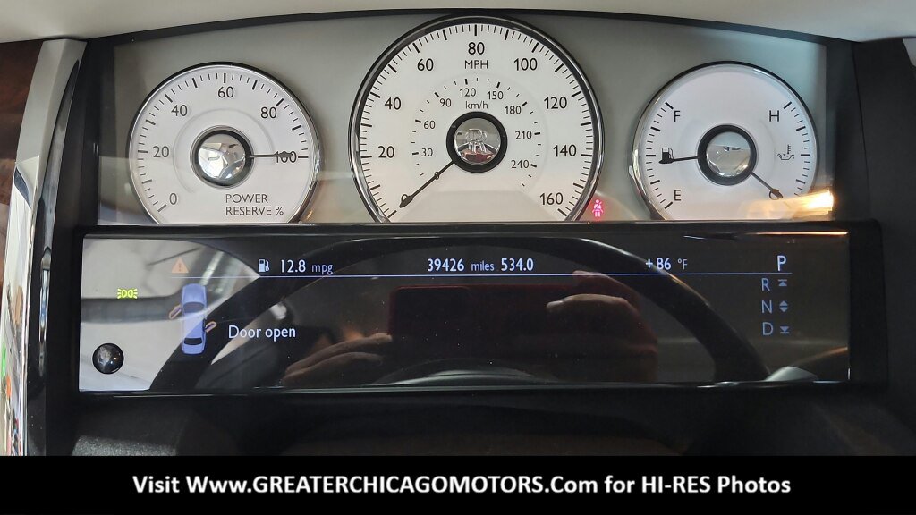 Used 2013 Rolls-Royce Ghost RWD image 20