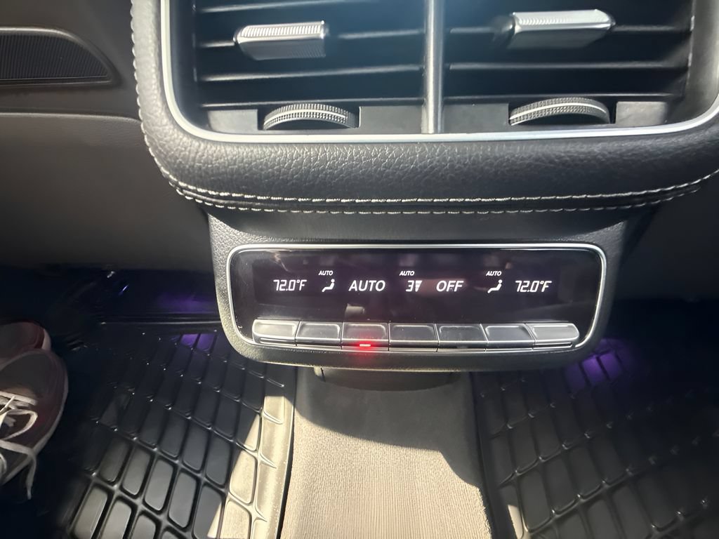 Used 2025 Mercedes-Benz GLS 450 4MATIC image 12