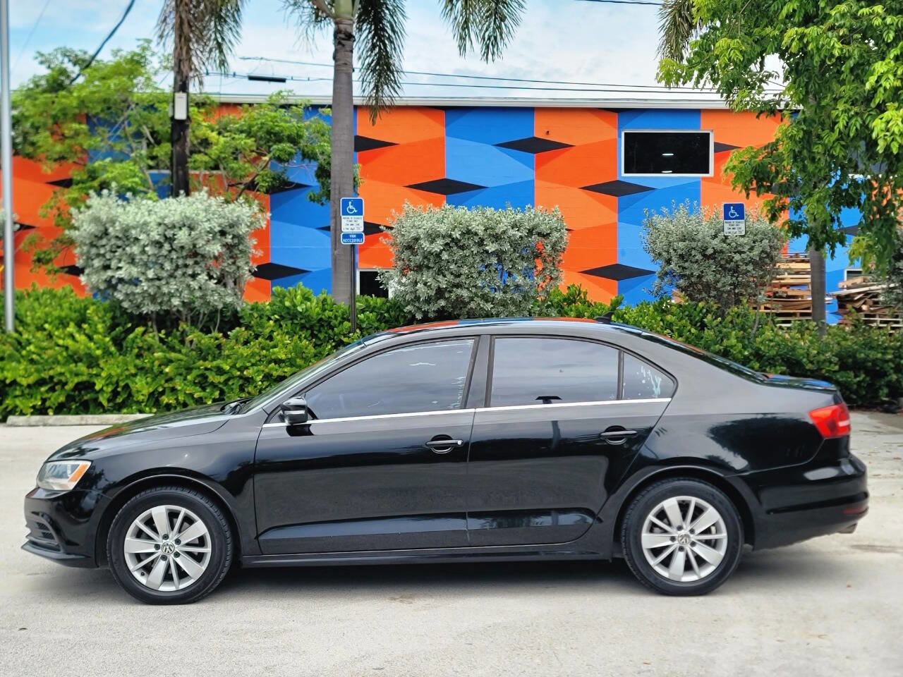 Used 2015 Volkswagen Jetta Sport image 10