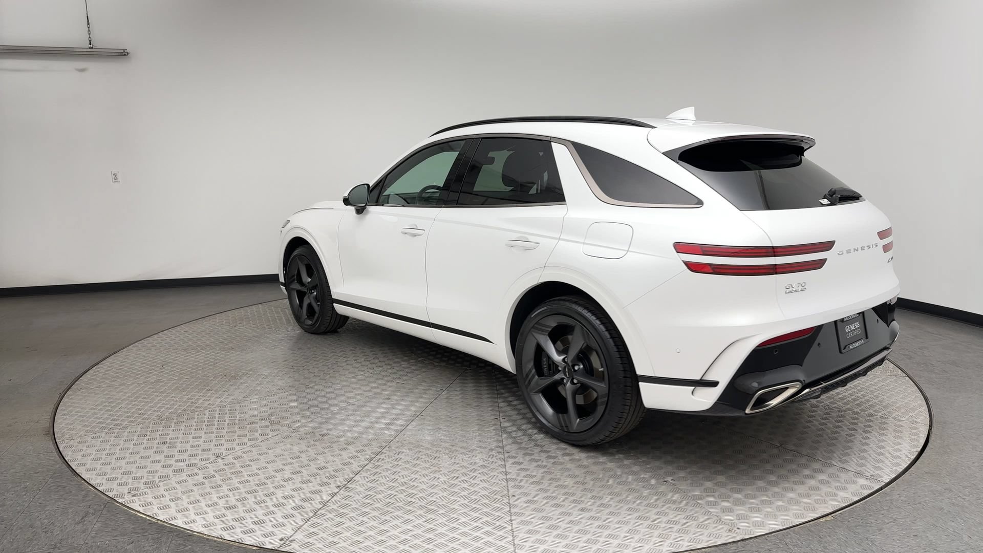 Certified 2026 Genesis GV70 3.5T Sport Prestige AWD/4WD image 4