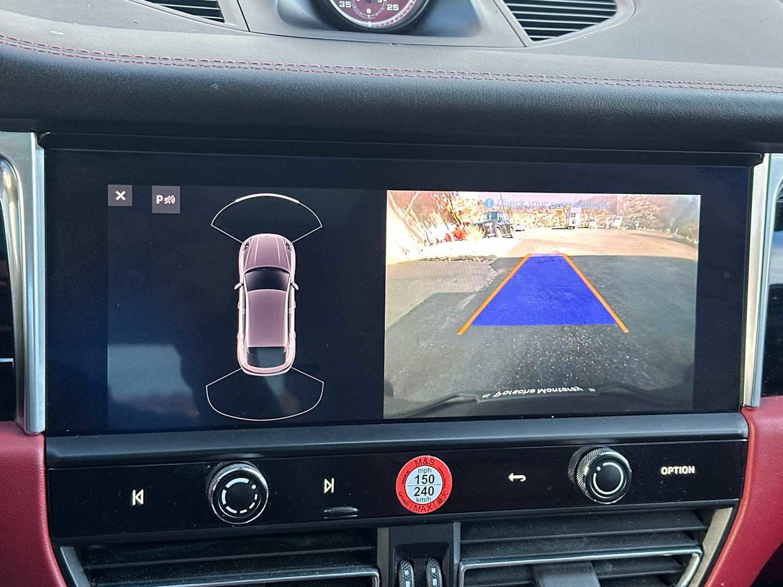 Certified 2022 Porsche Macan S image 21