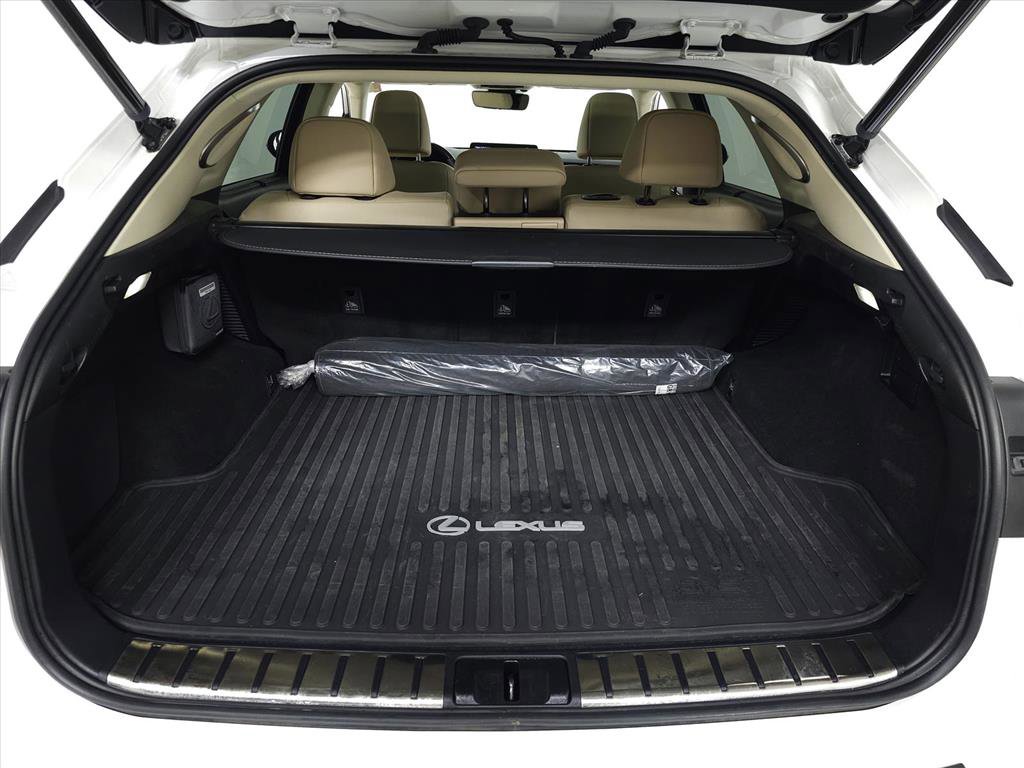 Used 2022 Lexus RX 450h AWD w/ Luxury Package image 7