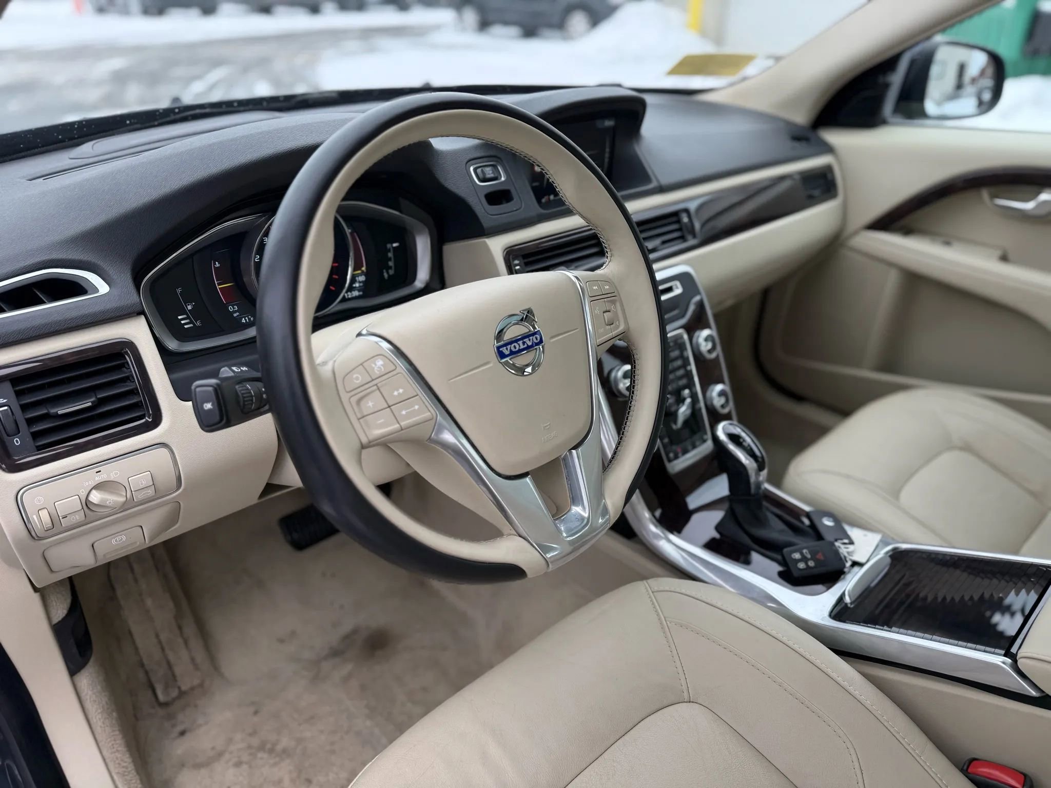 Used 2015 Volvo S80 T6 Platinum image 27