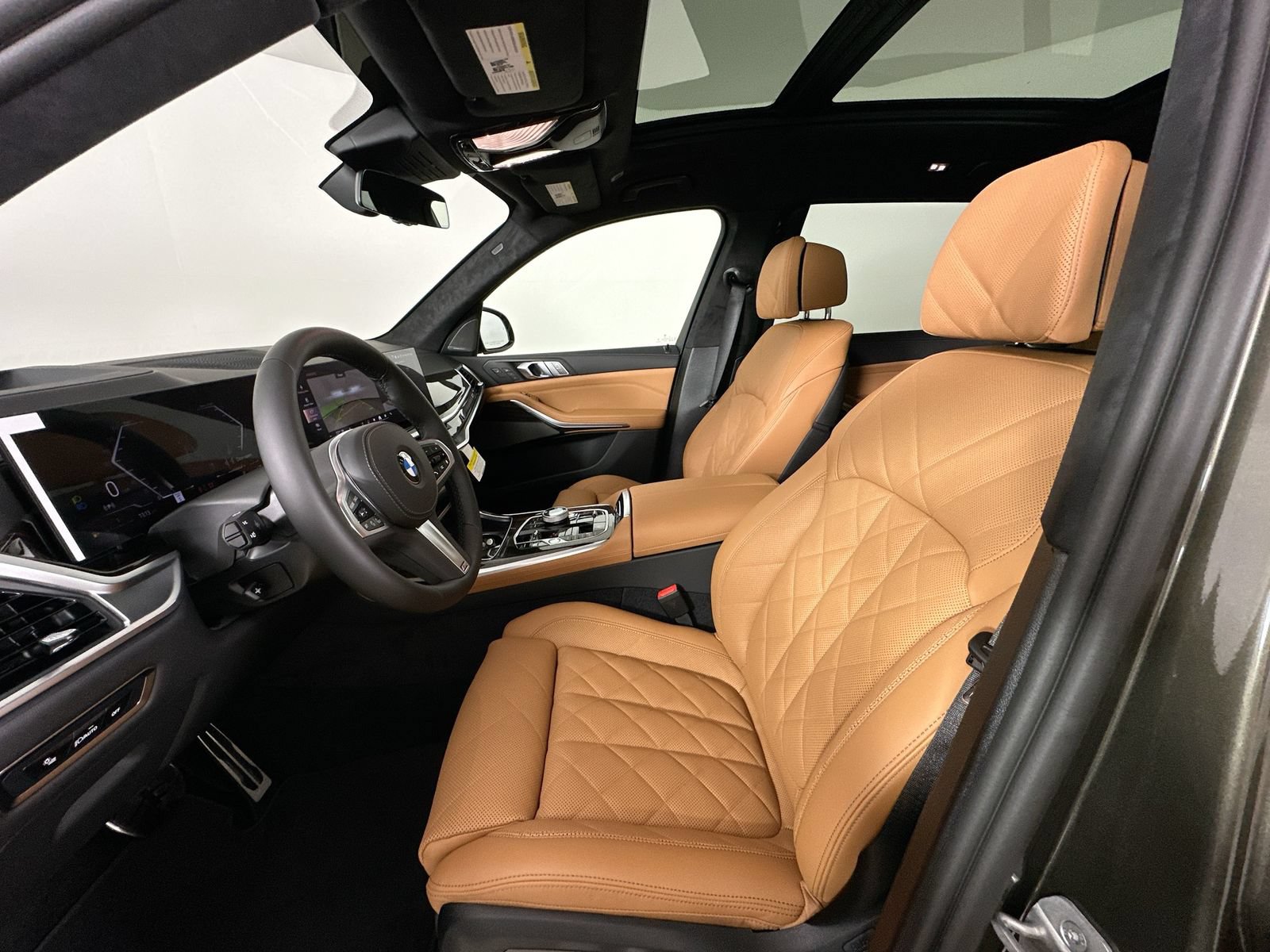 New 2027 BMW X7 xDrive40i w/ Executive Package AWD/4WD image 32